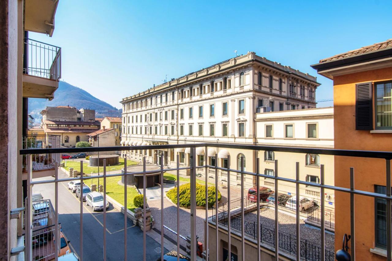 Piazza Roma - The House Of Travelers Apartment Como Exterior photo