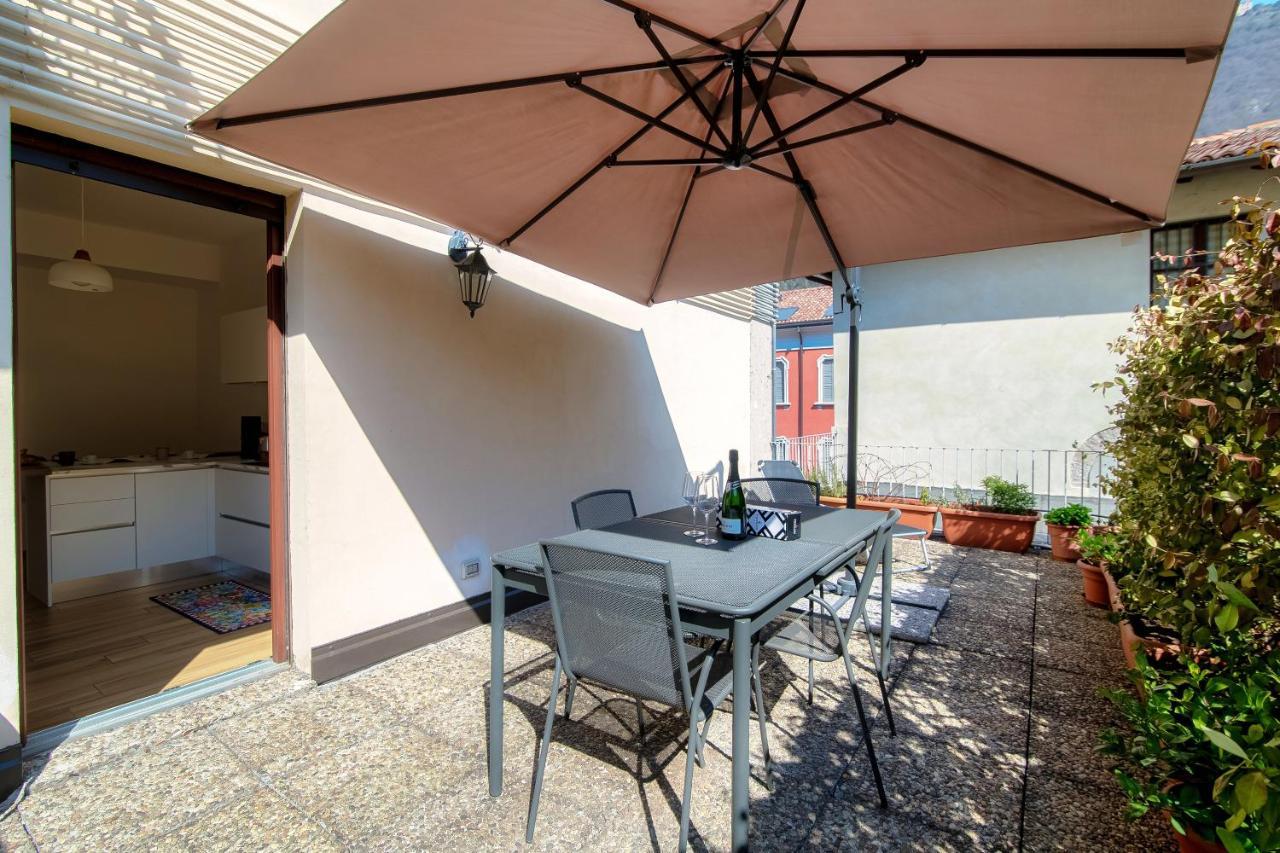 Piazza Roma - The House Of Travelers Apartment Como Exterior photo