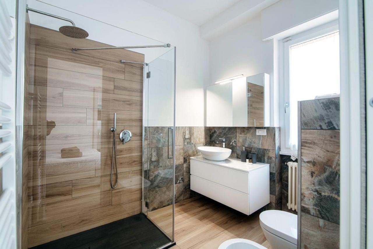 Piazza Roma - The House Of Travelers Apartment Como Exterior photo