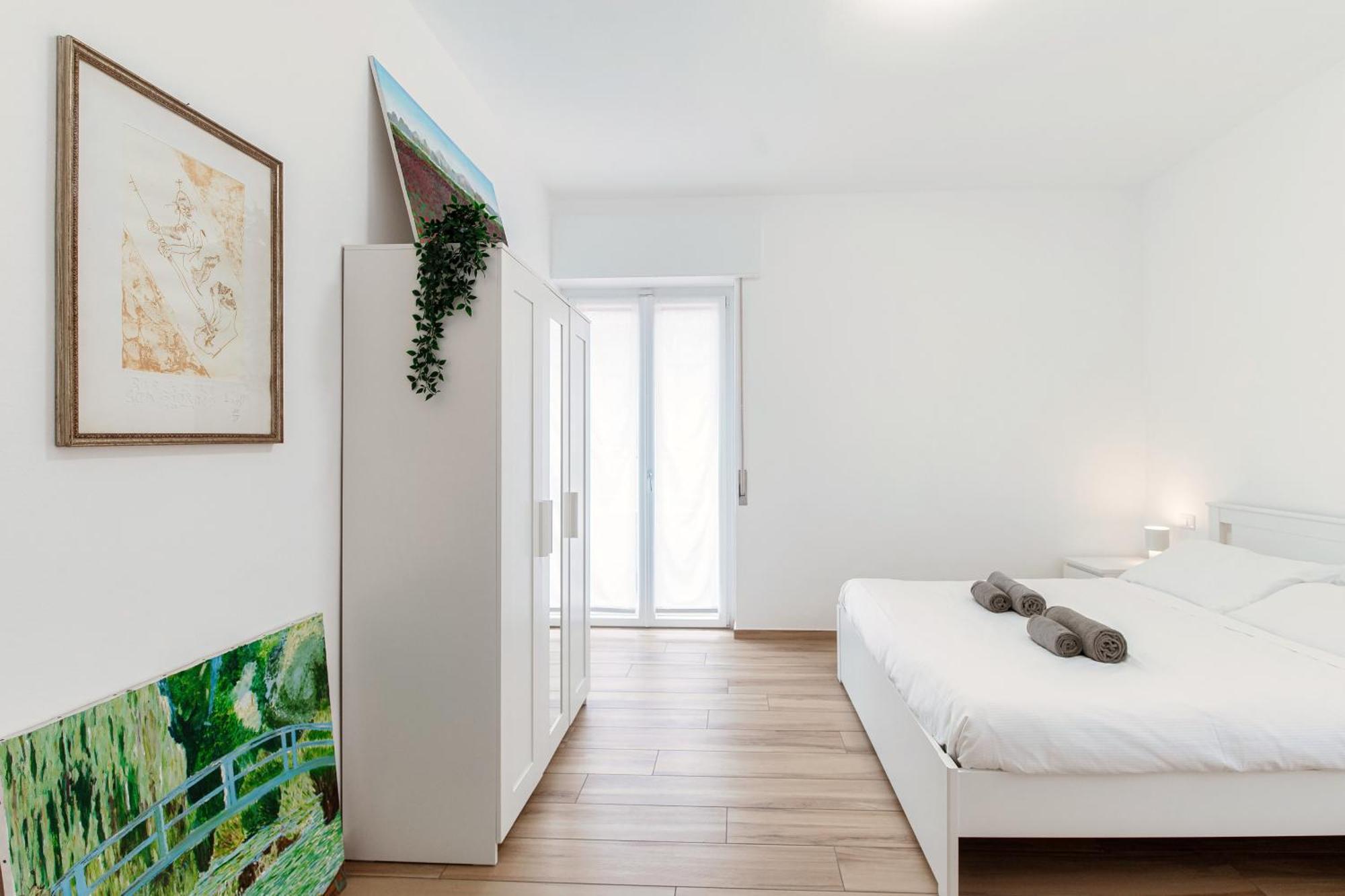 Piazza Roma - The House Of Travelers Apartment Como Exterior photo