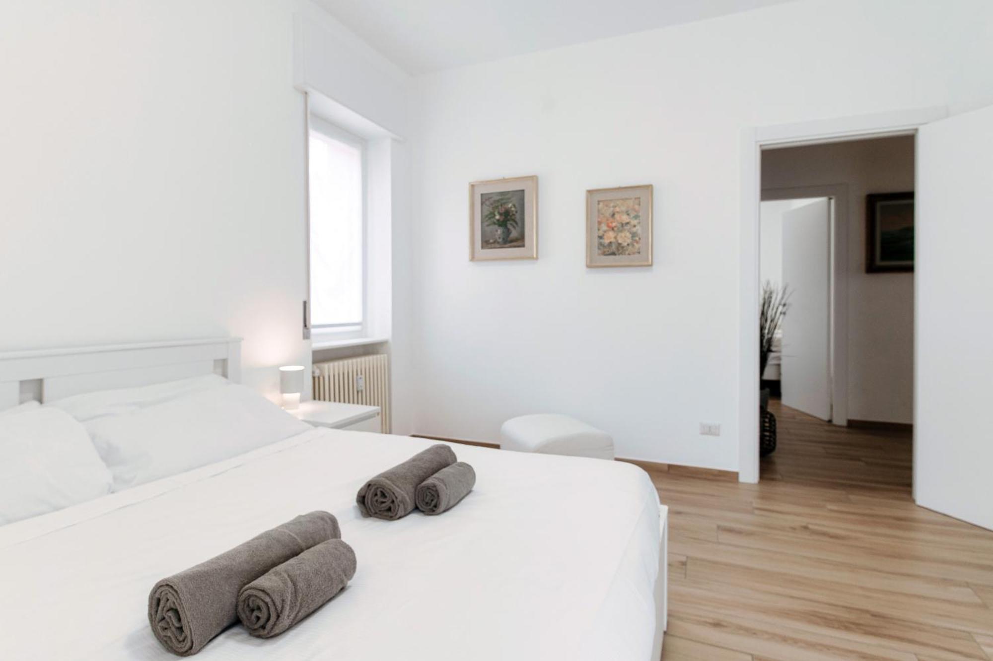 Piazza Roma - The House Of Travelers Apartment Como Exterior photo